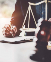 ‘‘J’essaye d’apporter une meilleure compréhension de la justice aux usagers"